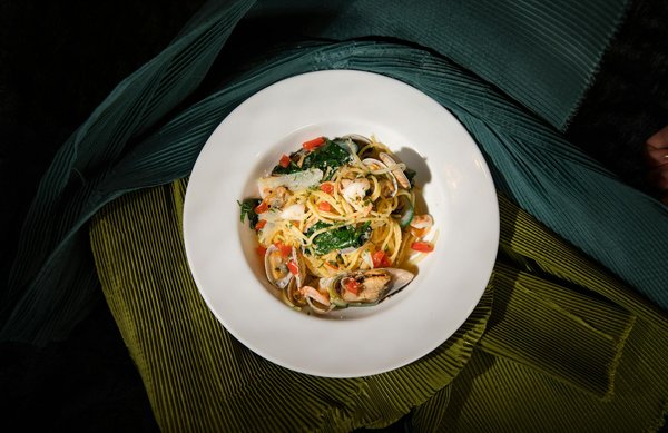 How do I choose the right paint colors for a small space?